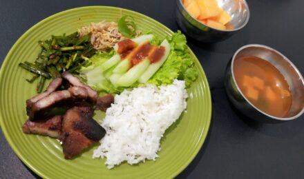We Academy昼食・夕食