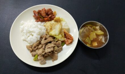 We Academy昼食・夕食