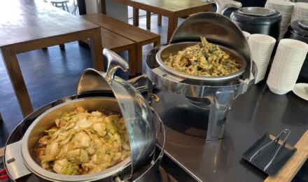 EVアカデミーの食事