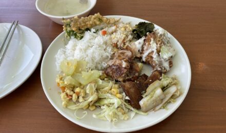 EVアカデミーの食事