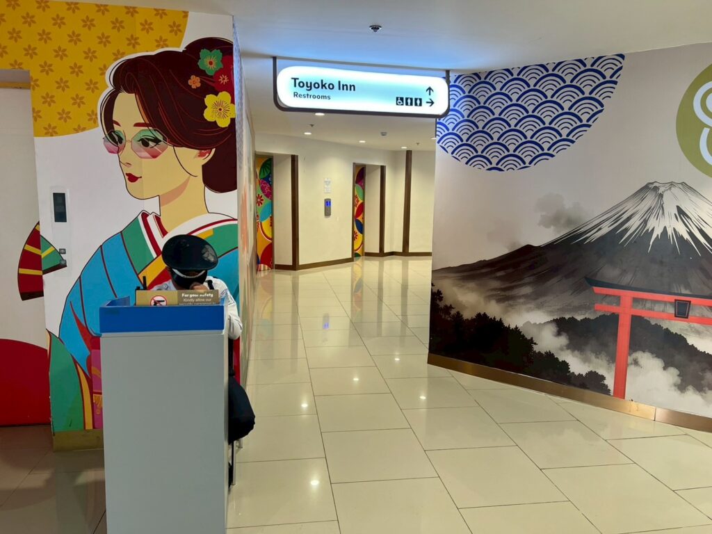 Jモール内2階(L2フロア)　入口
