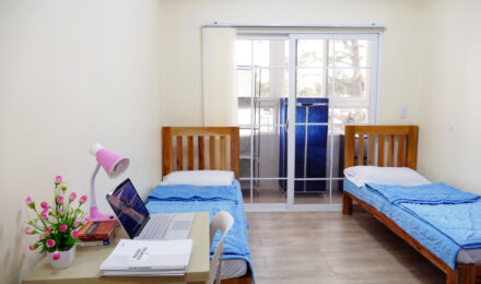 スタジオ2人部屋（WALES）