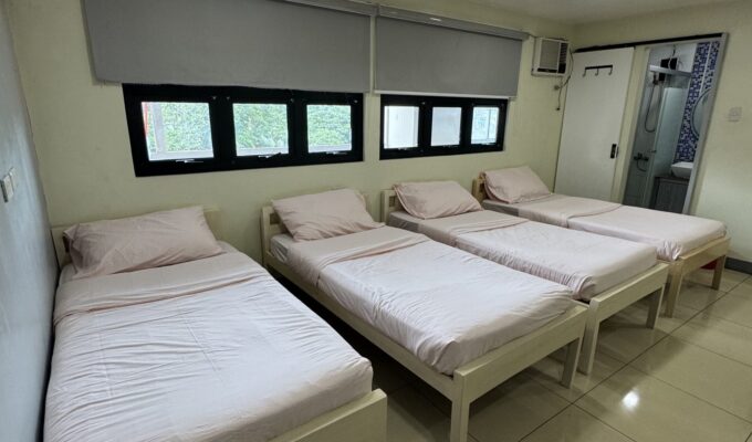 CELLA uni4人部屋