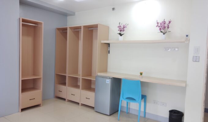 CELLA uni4人部屋